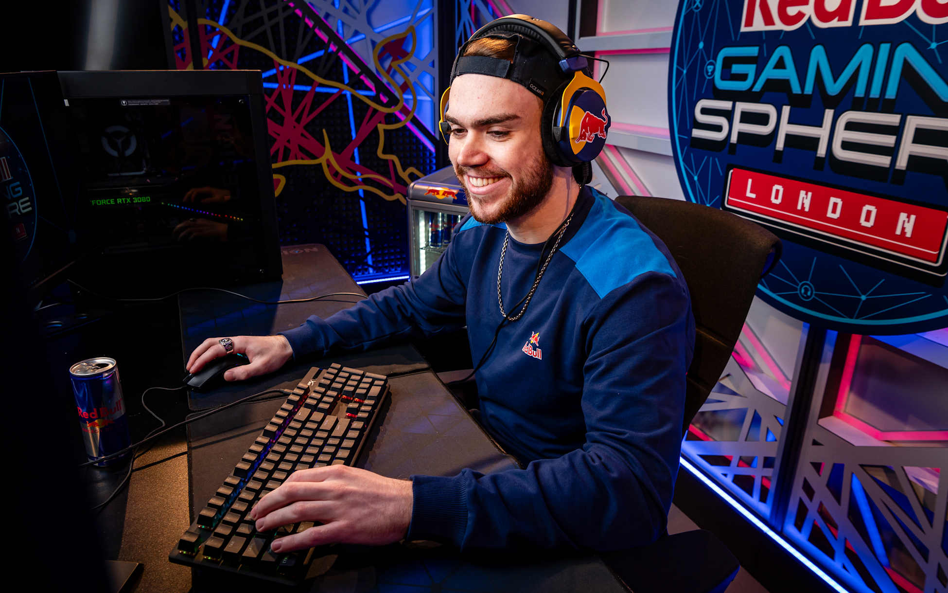 mongraal playing for red bull